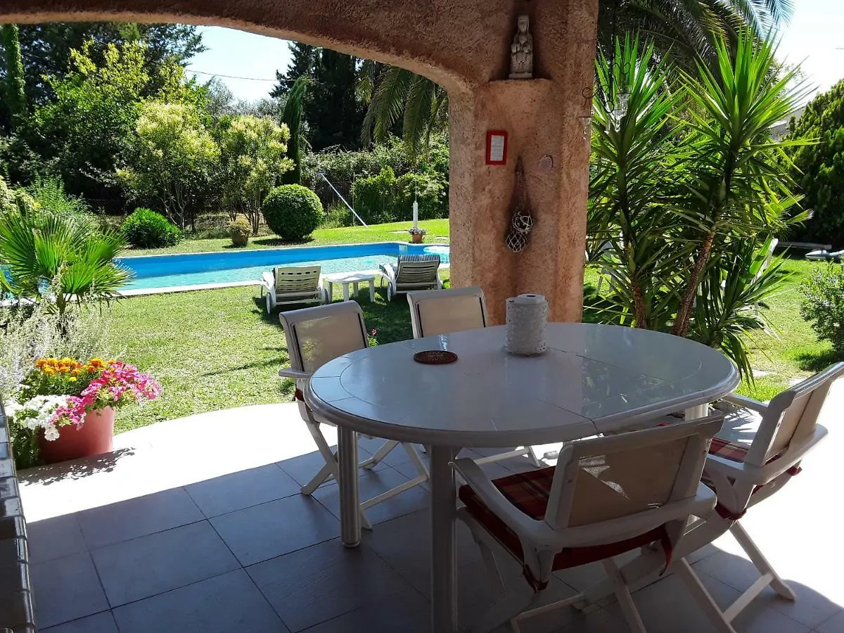 Villa Bagatelle Le Muy Couette-café